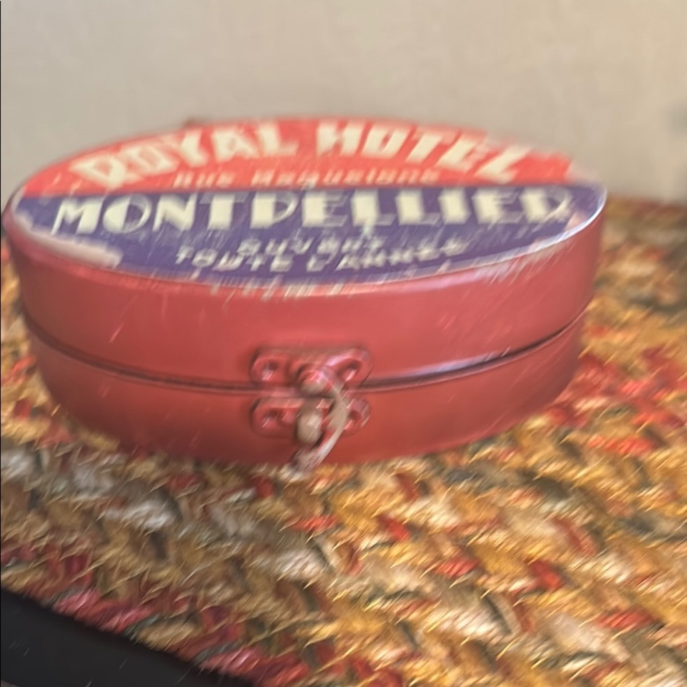 Vintage Red and Blue Decorative Box - Picture 7 of 13